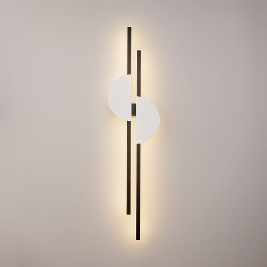 Настенный светильник (бра) Maytoni MOD179WL-L22W4K