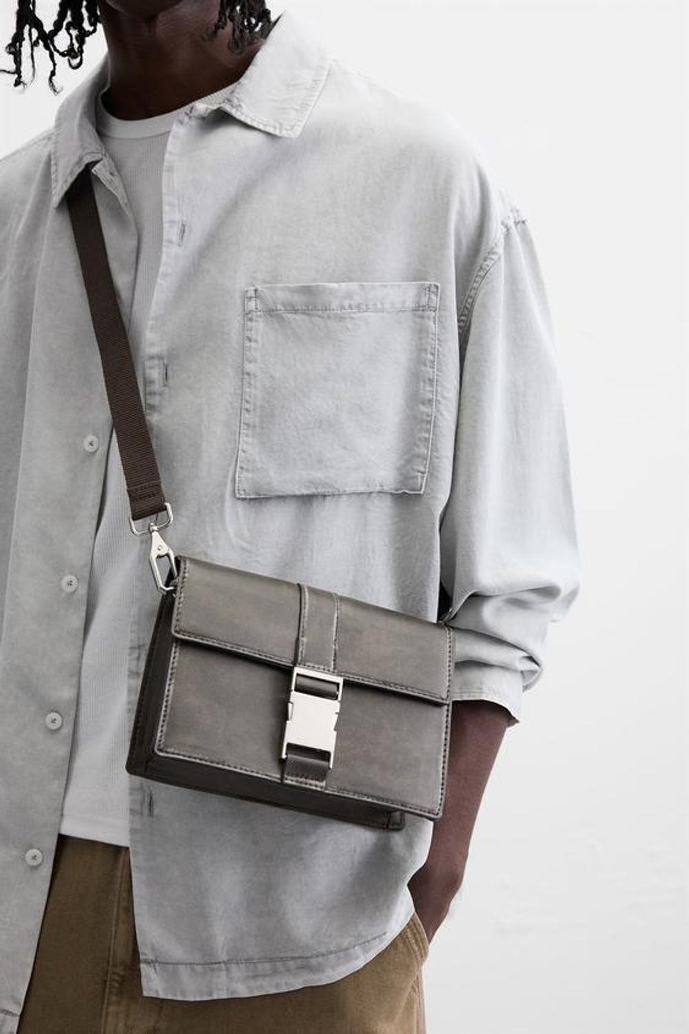 ZARA СУМКА С МЕТАЛЛИЧЕСКОЙ ПРЯЖКОЙ, КОРИЧНЕВЫЙ