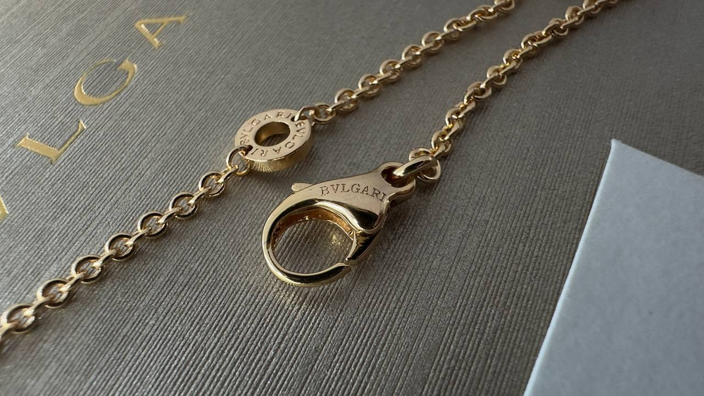 Кулон Bvlgari