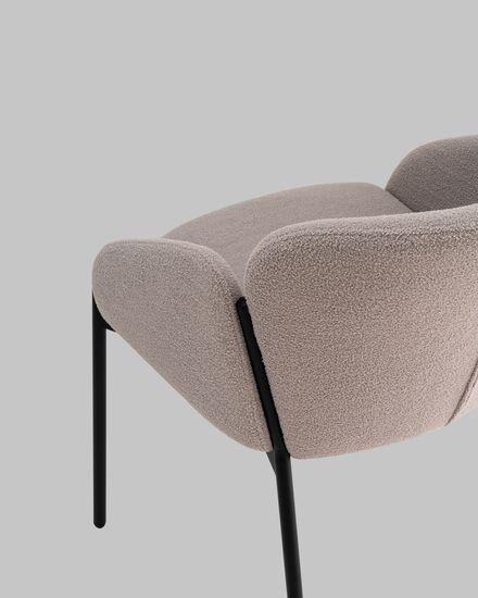 Стул обеденный Кирби светло-серая ткань, черные ножки