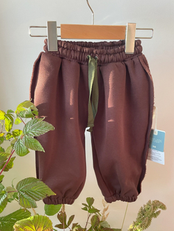 Джоггеры, Шоколад