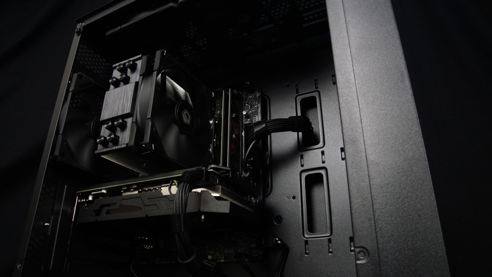 K&K Office Athlon 3000G + Radeon Vega 3