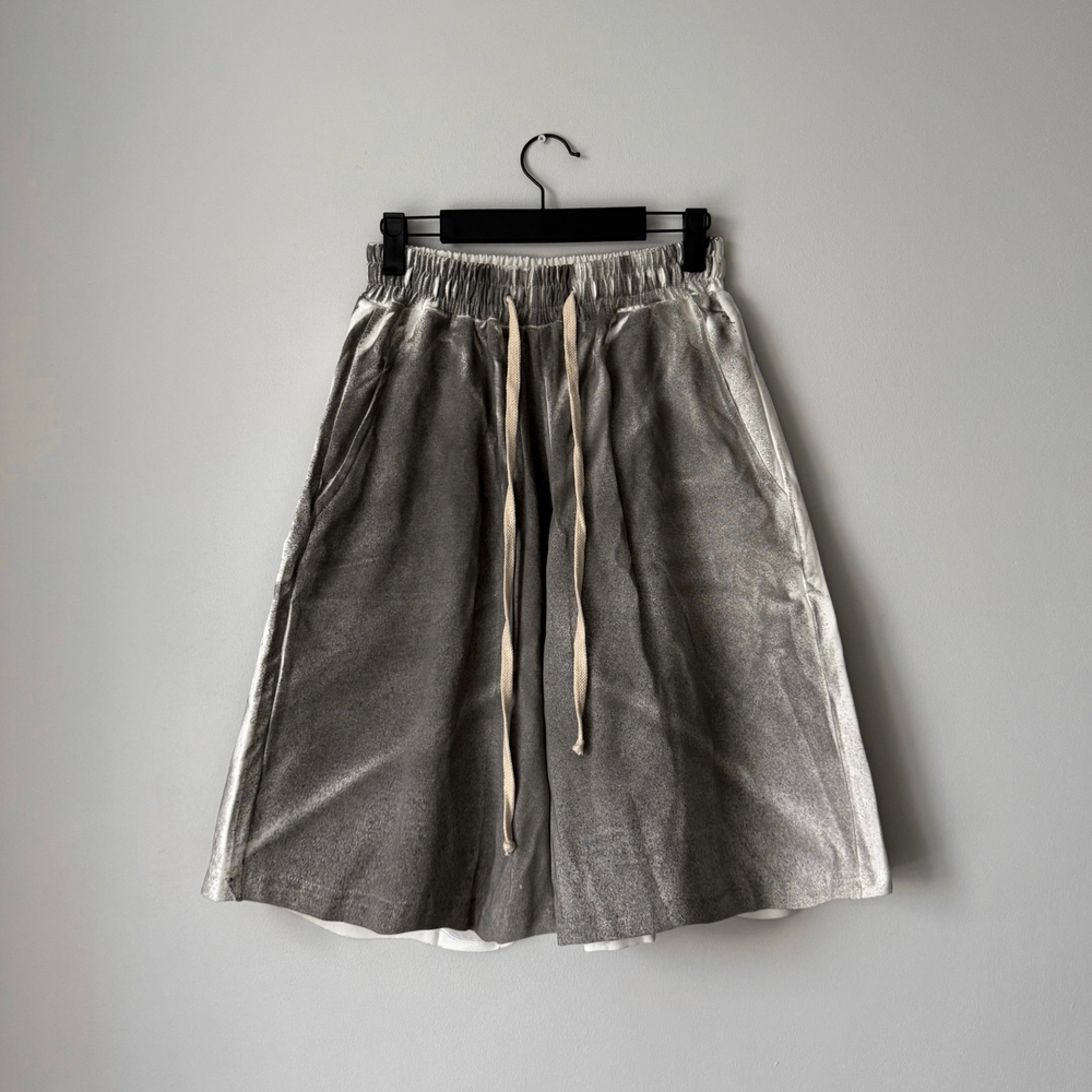Bermuda Dyed Cotton Shorts