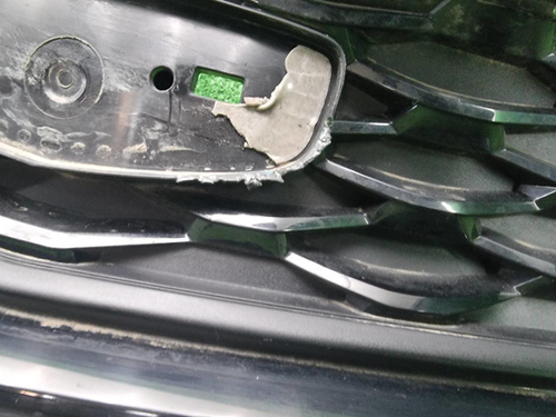 Решетка радиатора Geely Tugella (2022-2024)