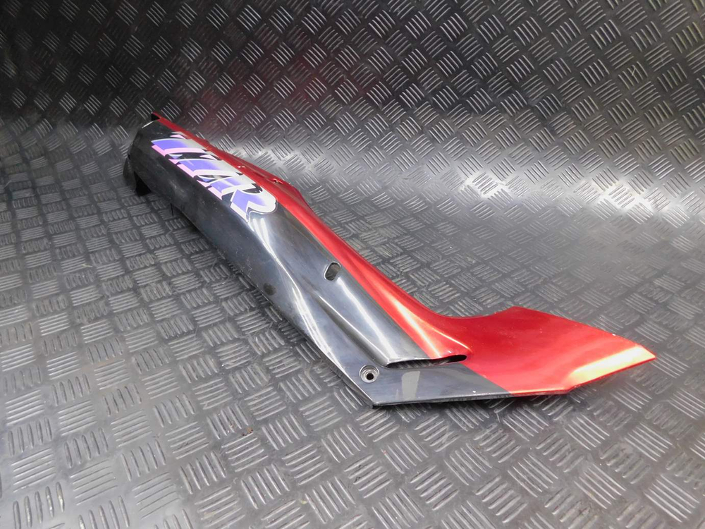 Пластик задний правый Kawasaki ZZR 400 052959