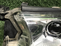 Битая Фара левая Toyota Land Cruiser 200 15-21 LED
