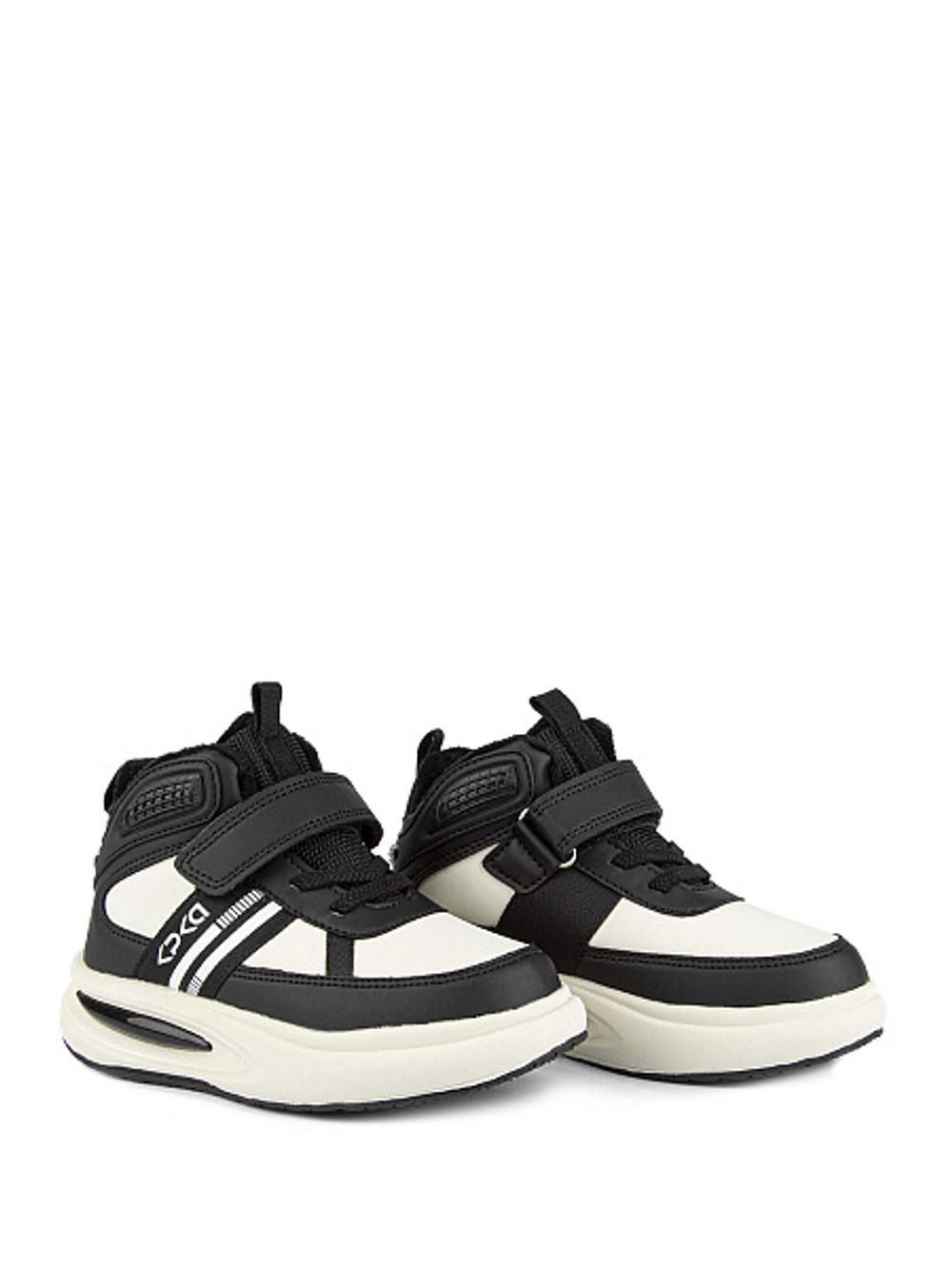 Кроссовки утепленные