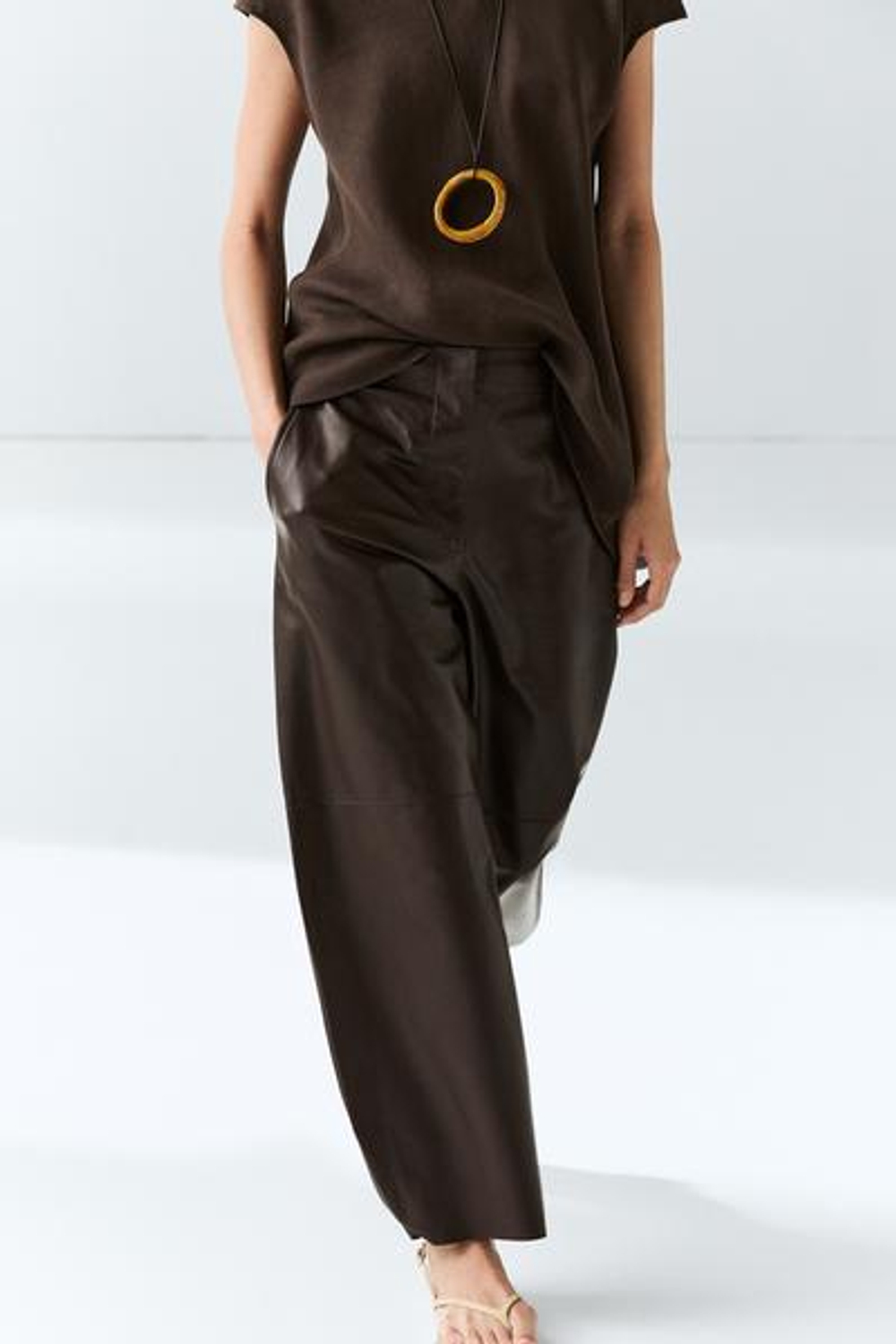 Massimo Dutti Кожаные брюки бочкообразной формы, коричневый