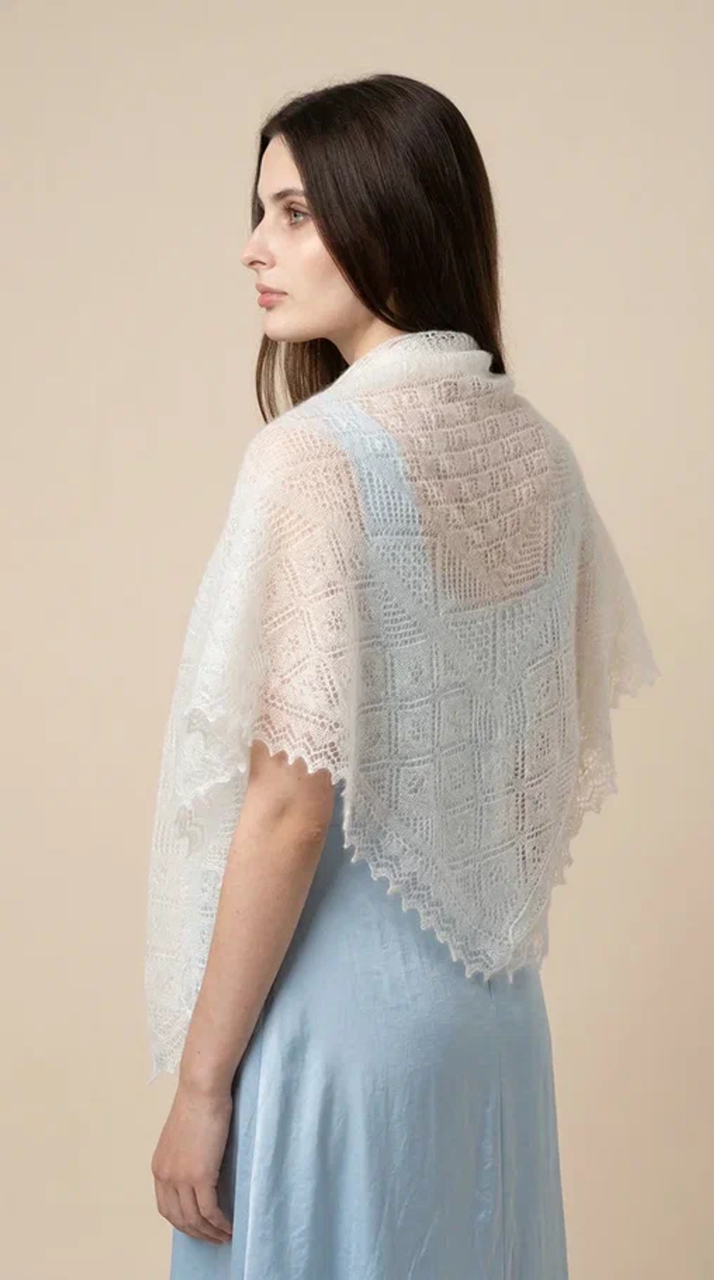 Оренбургский пуховый платок-паутинка А110-02 экрю