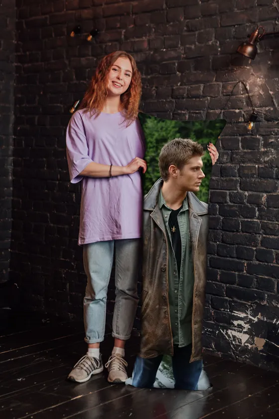 Дакимакура Дин Винчестер №2