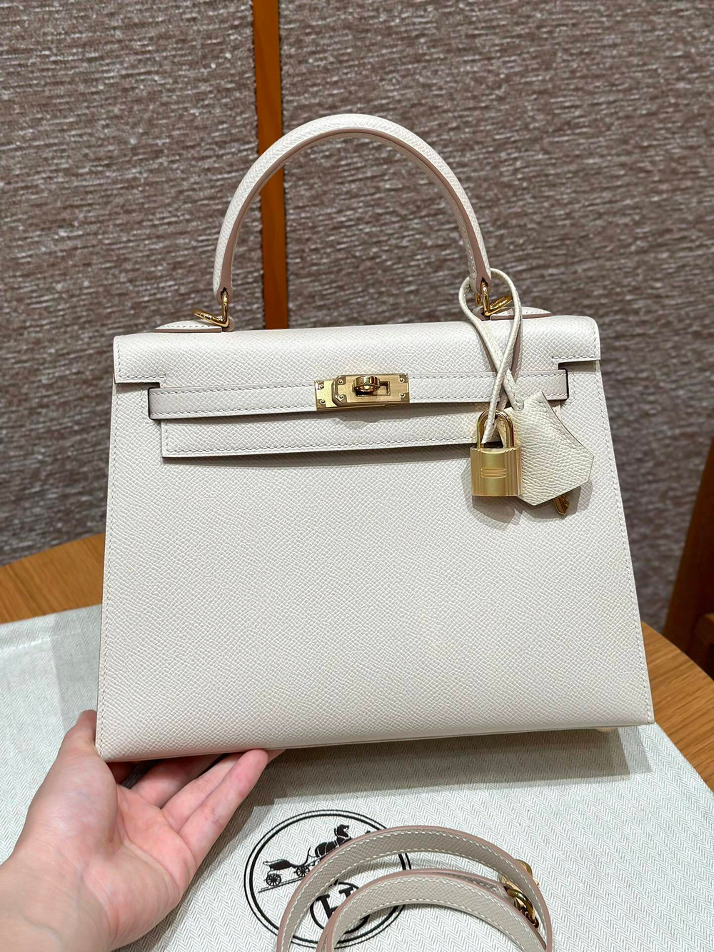 Hermes Kelly 25