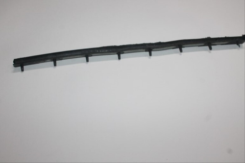 Уплотнитель поворотного стекла /УАЗ 452/(на стойке) (СЗРТ)