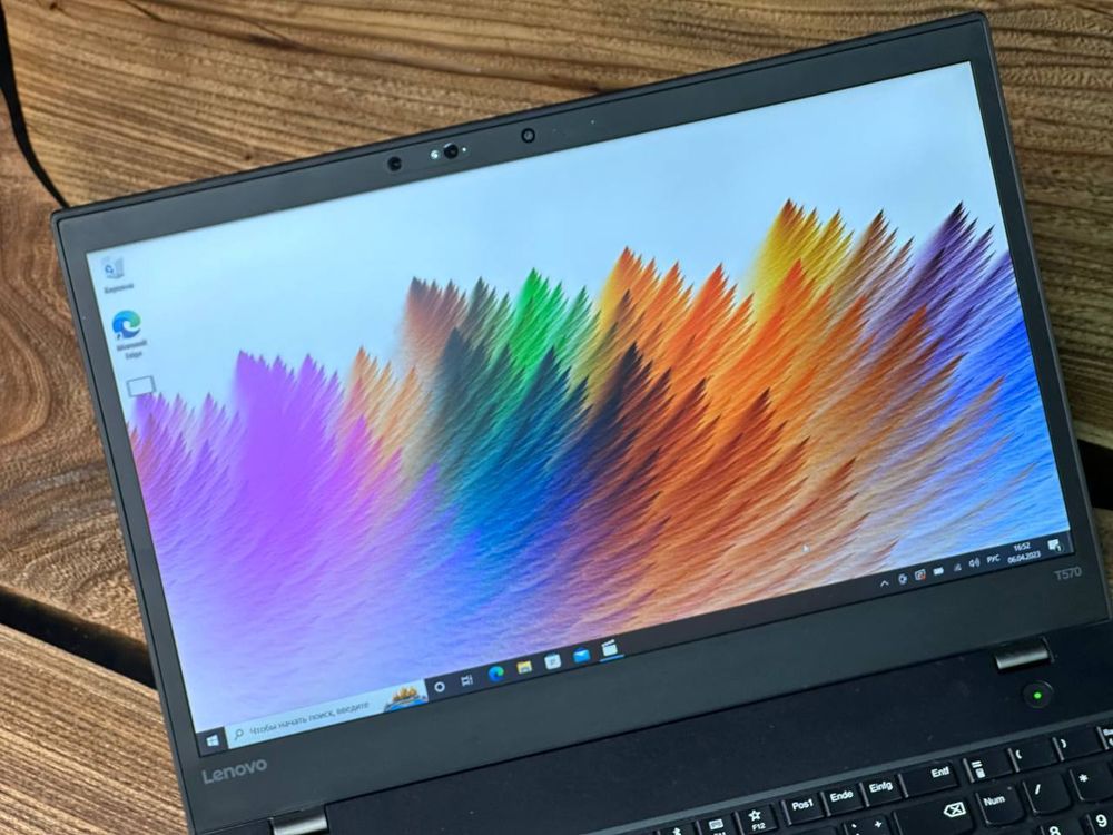 15.6" Ноутбук Lenovo ThinkPad T570 Touch (1920x1080, Intel Core i5-7300U, RAM 16ГБ, SSD 512ГБ, Intel HD Graphics 620, Win 10 Pro)