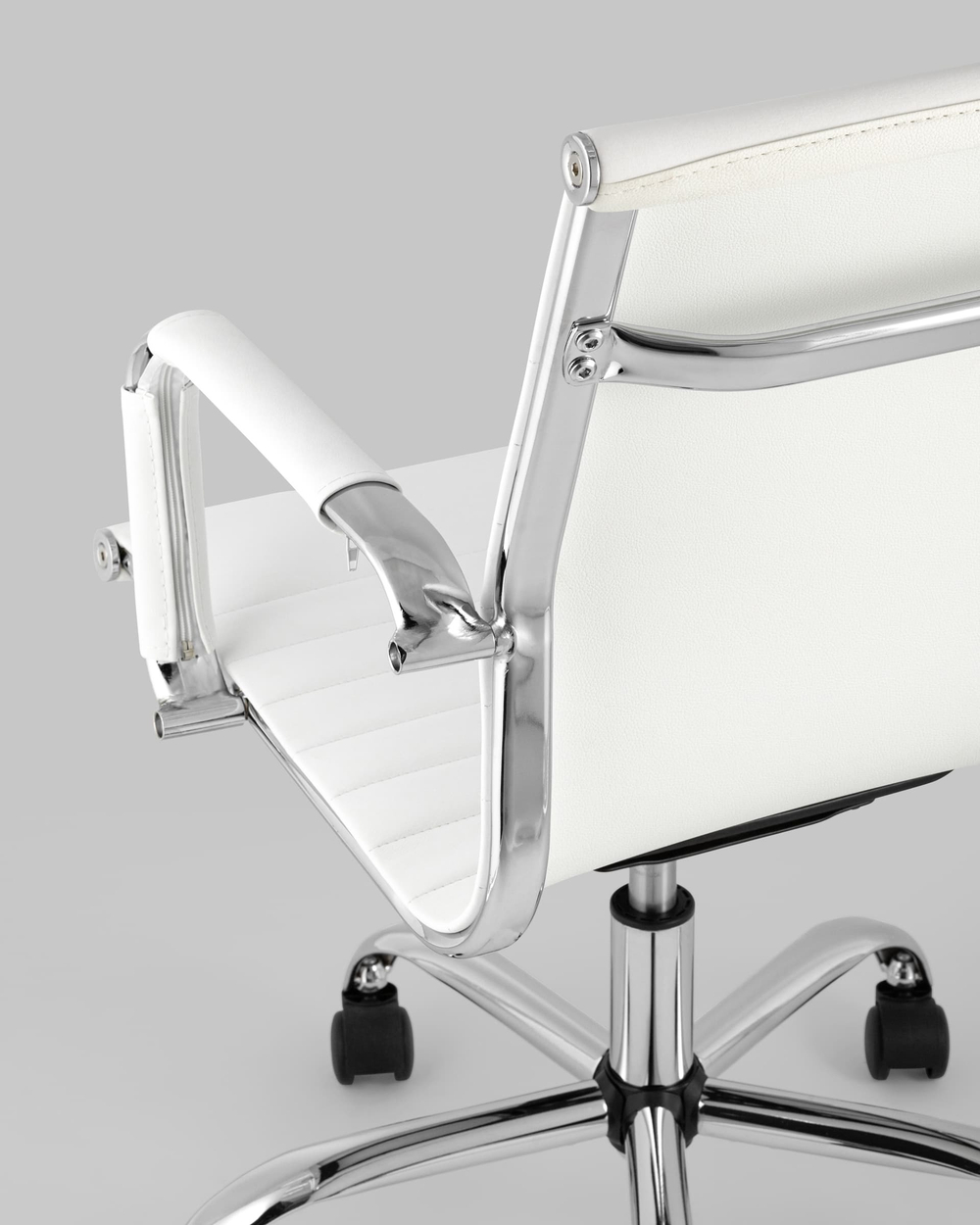 Кресло офисное TopChairs City S белое