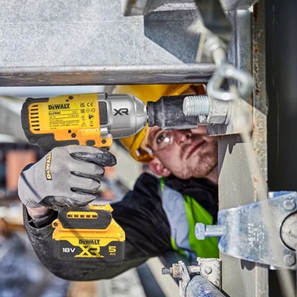 DeWalt DCF900N-B1 гайковерт аккумуляторный (без АКБ и ЗУ)