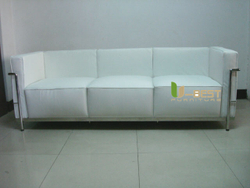 Диван Le Corbusier LC2 & LC3