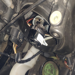 Заглушка фары skoda fabia mk2 5J0941607A