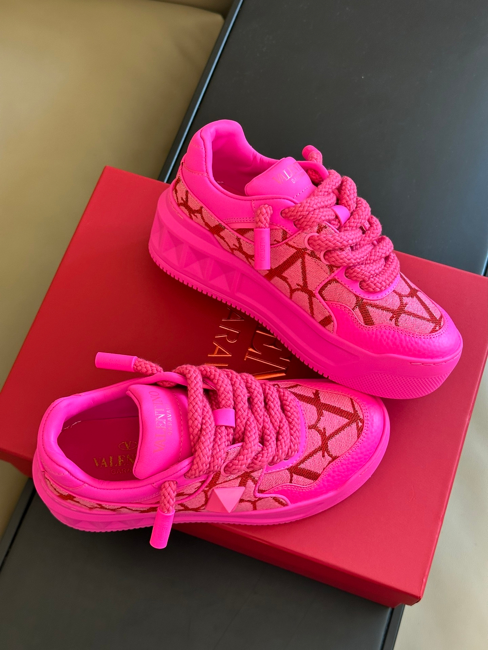 Valentino Garavani One Stud Sneaker