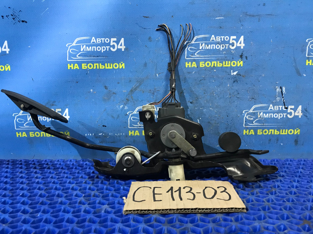 Педаль газа TOYOTA SPRINTER 2000