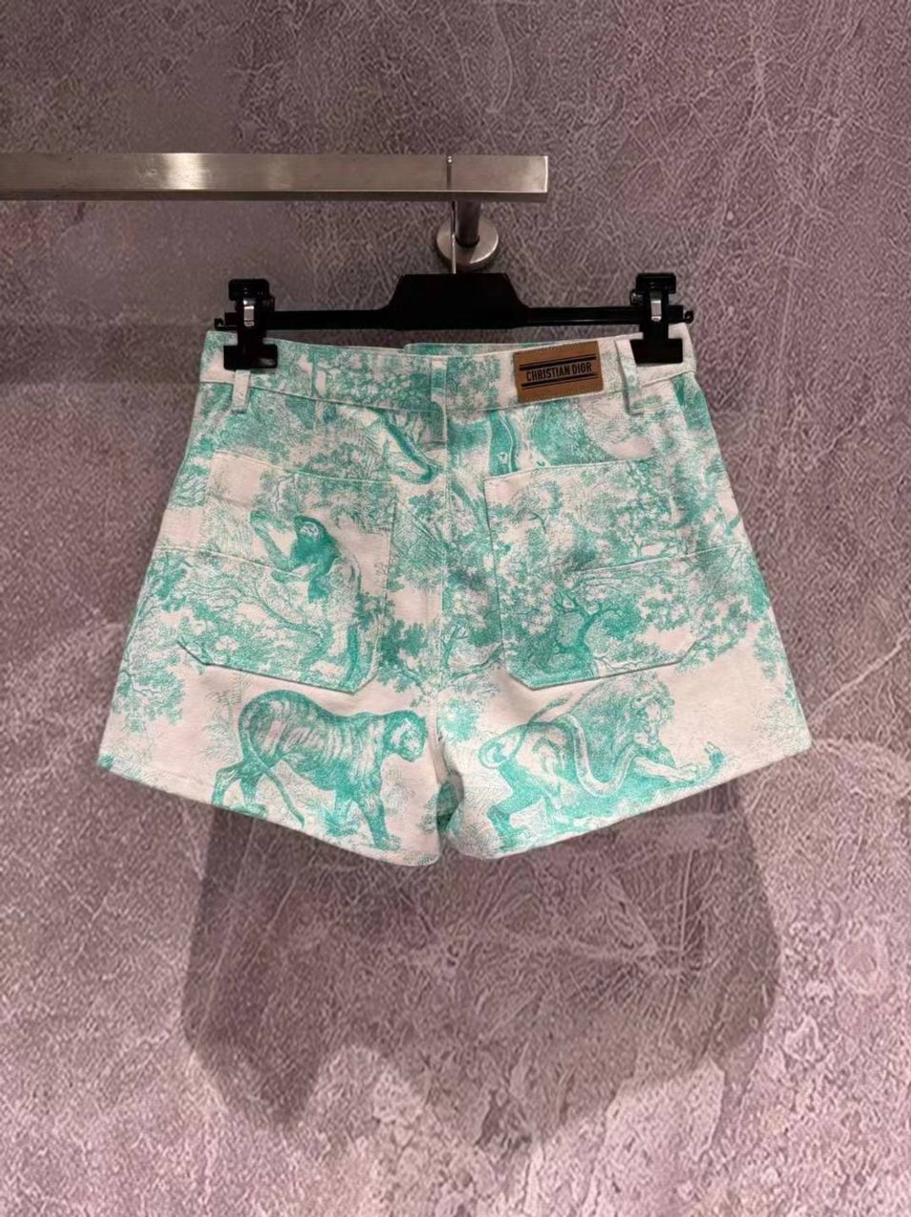Шорты Dior