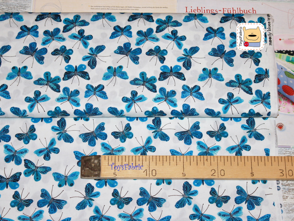 Ткань для пэчворка 20769 (синие бабочки) 45х55см