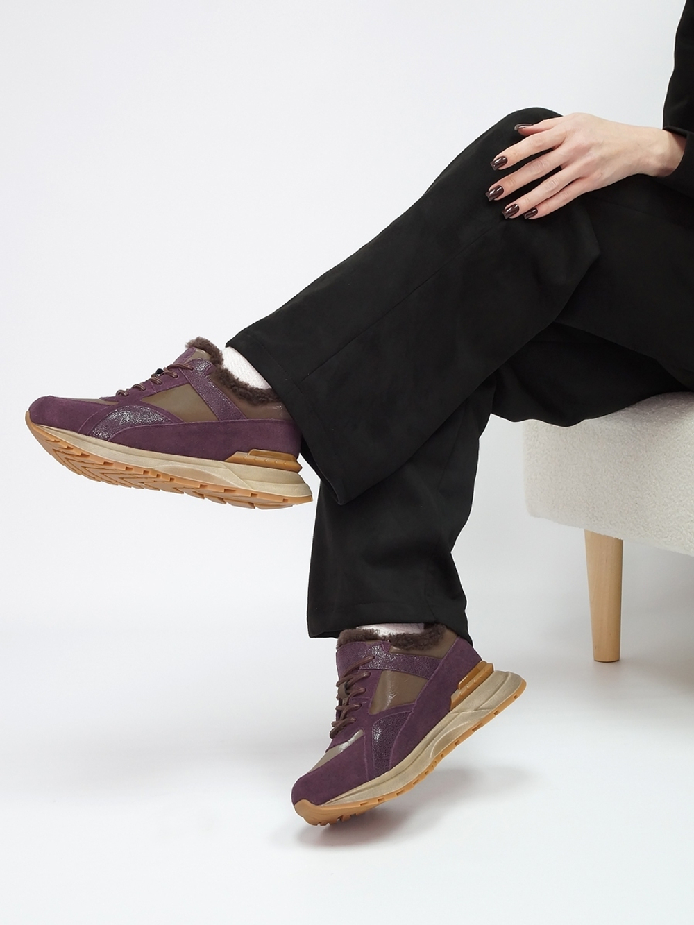 Кроссовки женские зимние