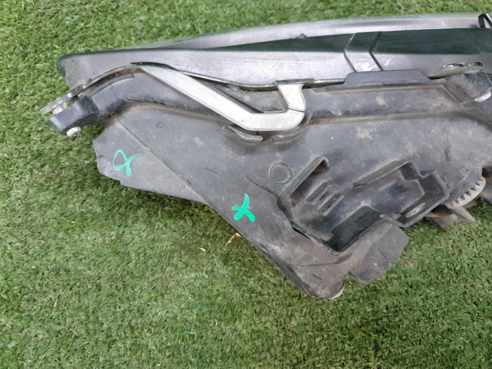 ПТФ правая Lexus RX 4 (2019-н.в.)