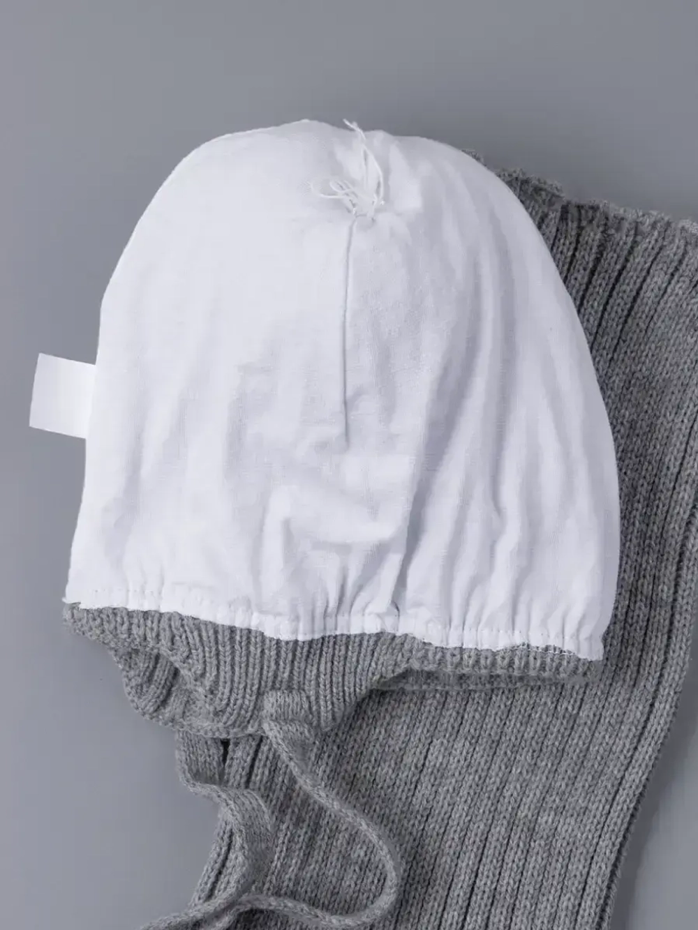 Шапка со снудом для девочки демисезонная