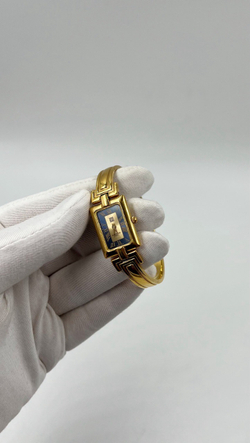 Часы Givenchy