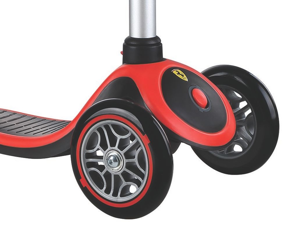 Трехколесный самокат PRIMO PLUS FERRARI
