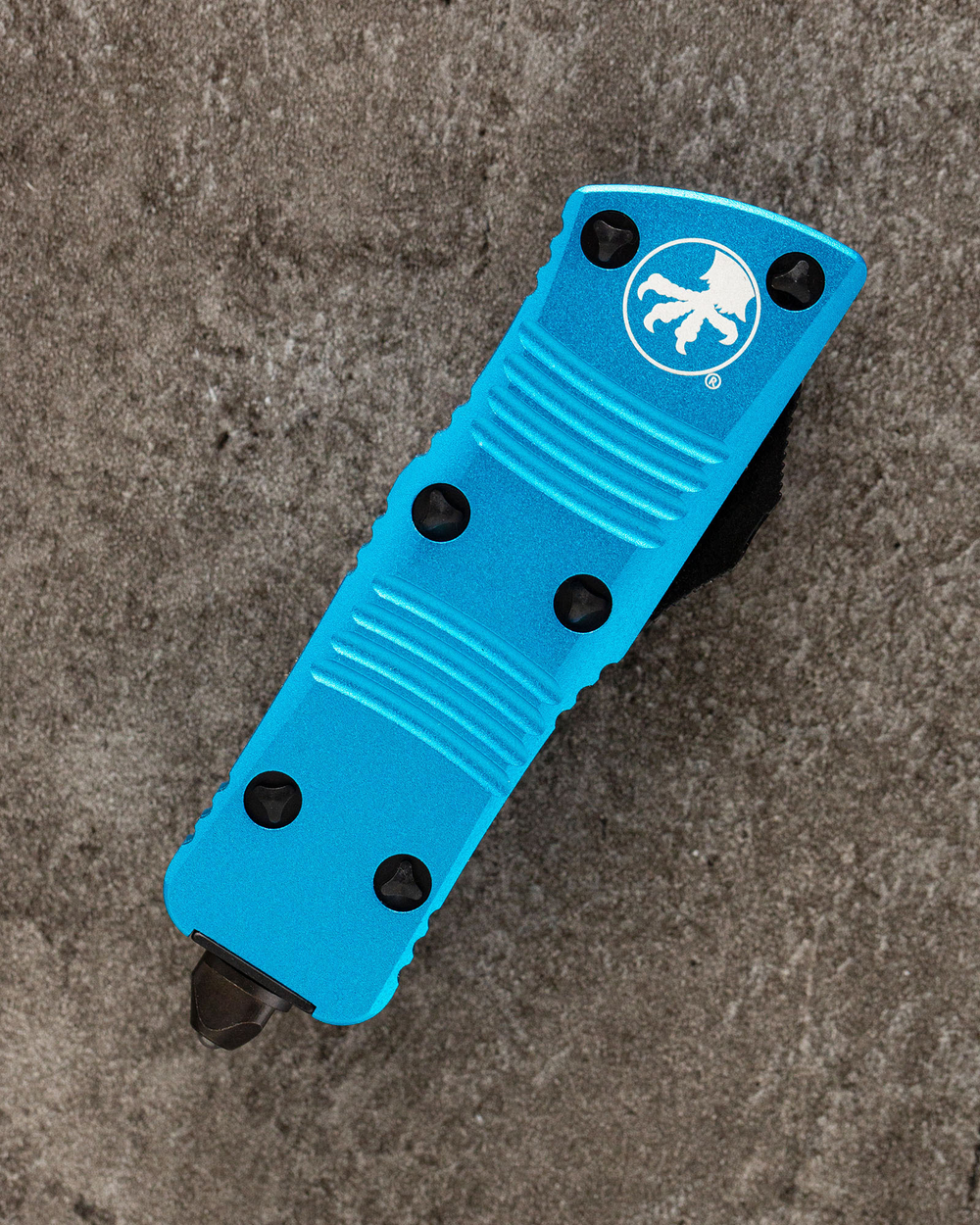 Автоматический складной нож Microtech Mini Troodon Black Tanto 240-1BL (голубой) фронталка/выкидуха