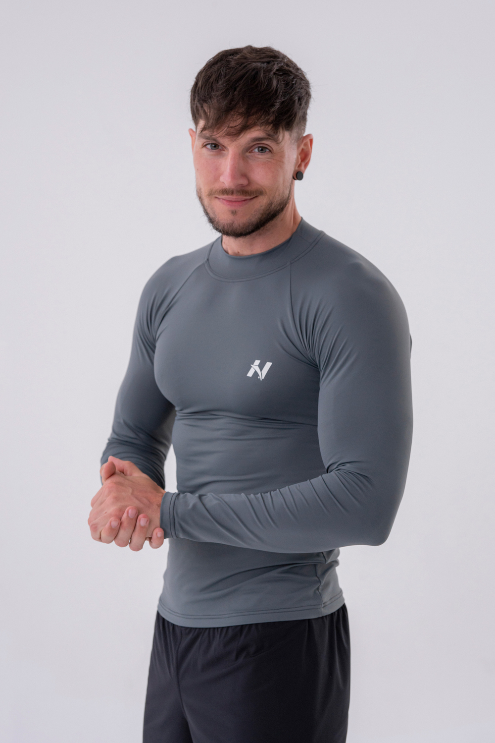 Мужской лонгслив Nebbia Functional T-shirt with long sleeves “Active” 328 Grey