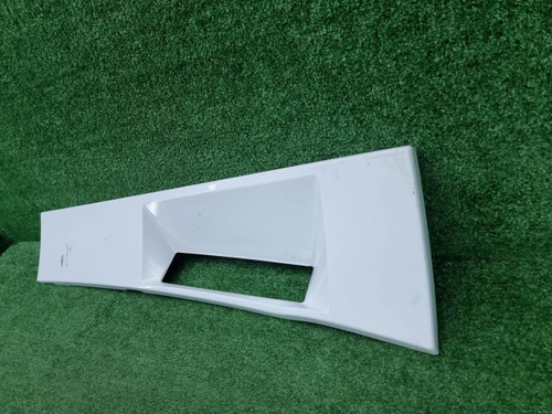 Спойлер кабины правый Ford Cargo (2011-н.в.)