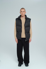 Жилет пуховый | black