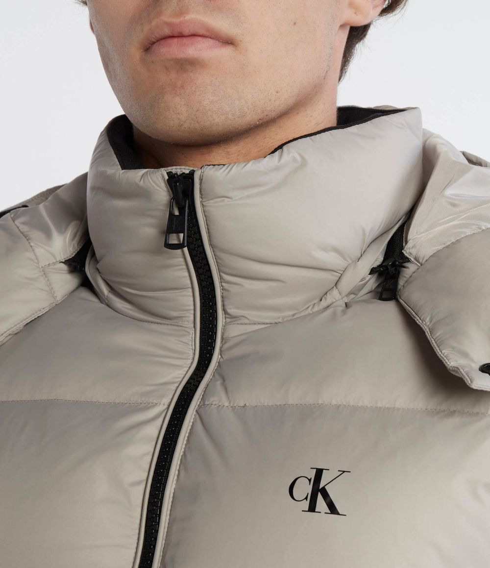 Пуховая куртка CALVIN KLEIN JEANS - серый(J30J323468)