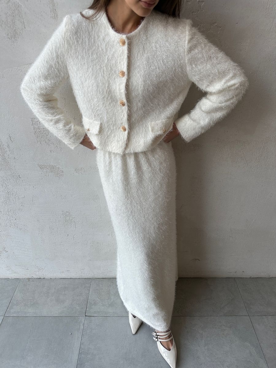 Юбка пушистая макси молочная