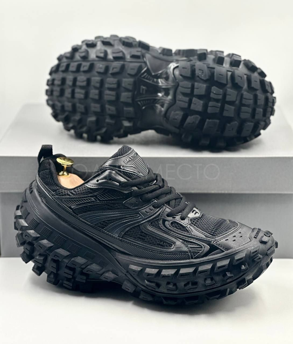 Balenciaga Defender