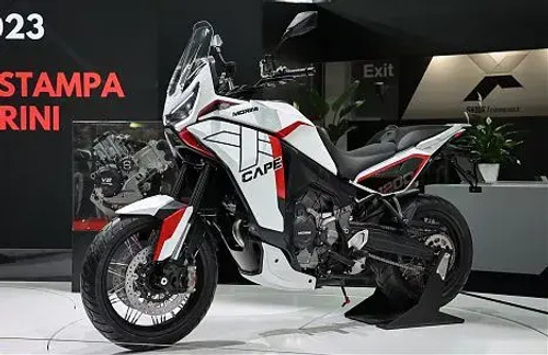 Мотоцикл Moto Morini X-CAPE 1200 белый
