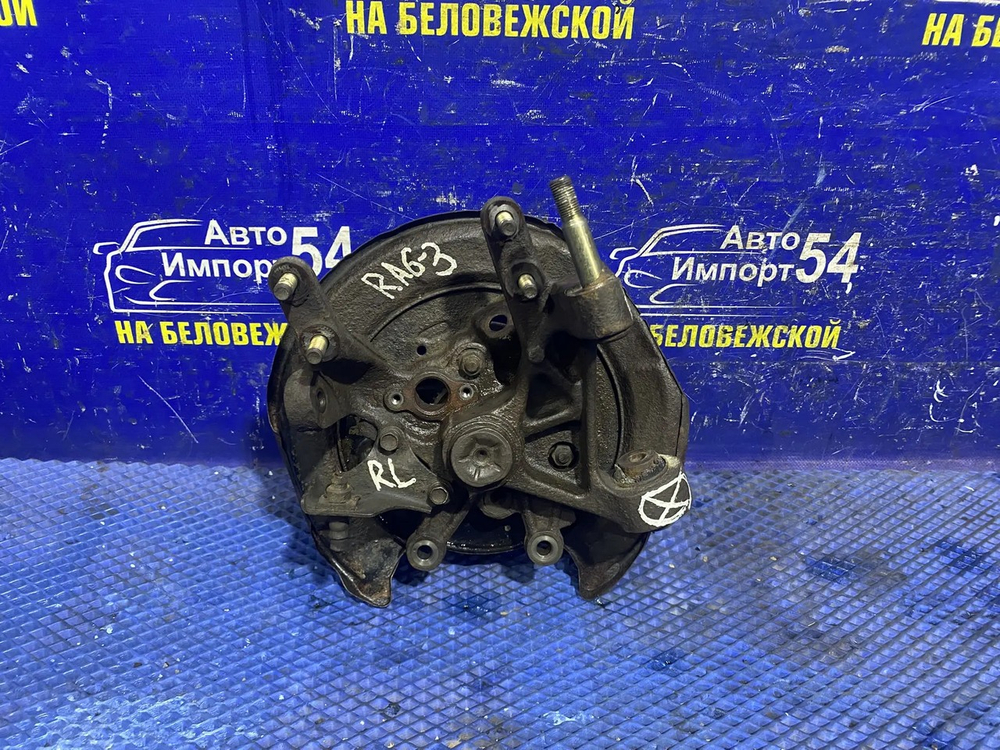 Ступица задняя левая Honda ODYSSEY 2001