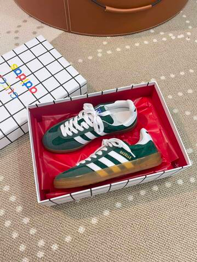 Gucci Adidas Gazelle Sneaker