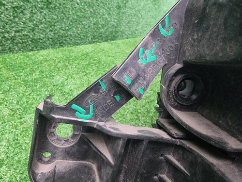 Фара левая Subaru Forester 5 SK (2018-2021) LED