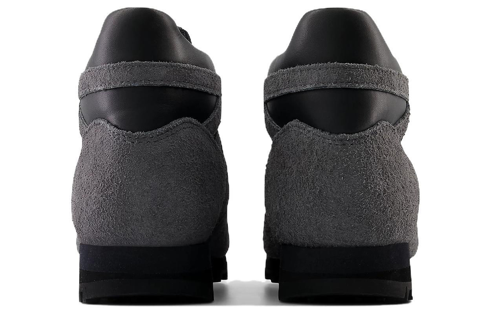 New Balance Rainier "Magnet Black"