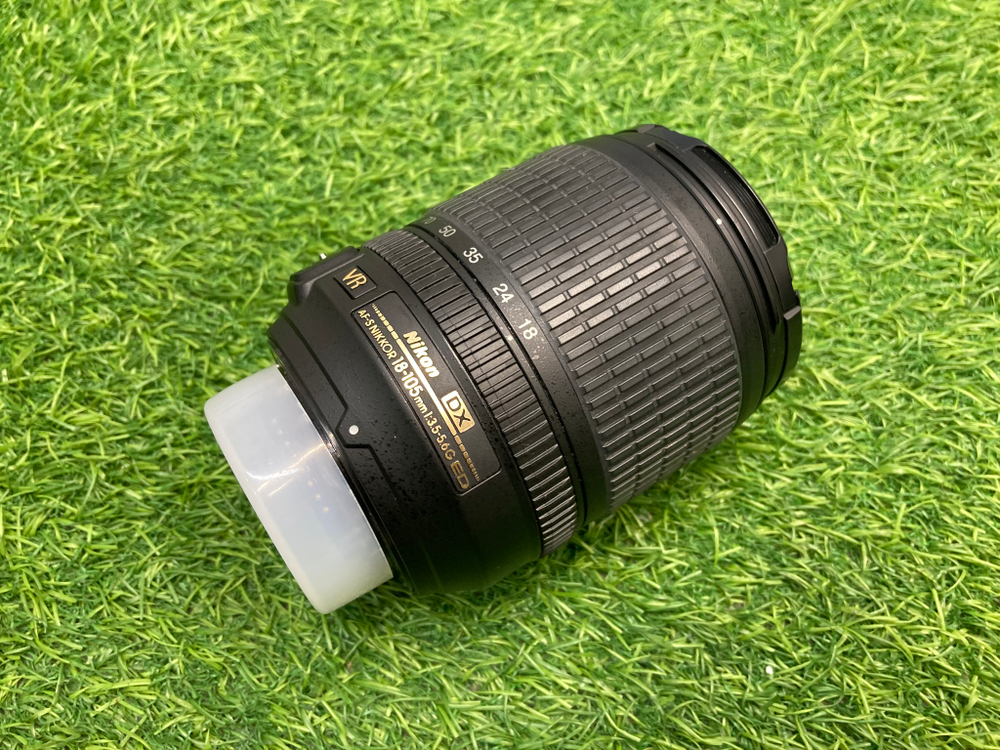 Nikon 18-105mm 3.5-5.6G AF-S ED DX VR Nikkor