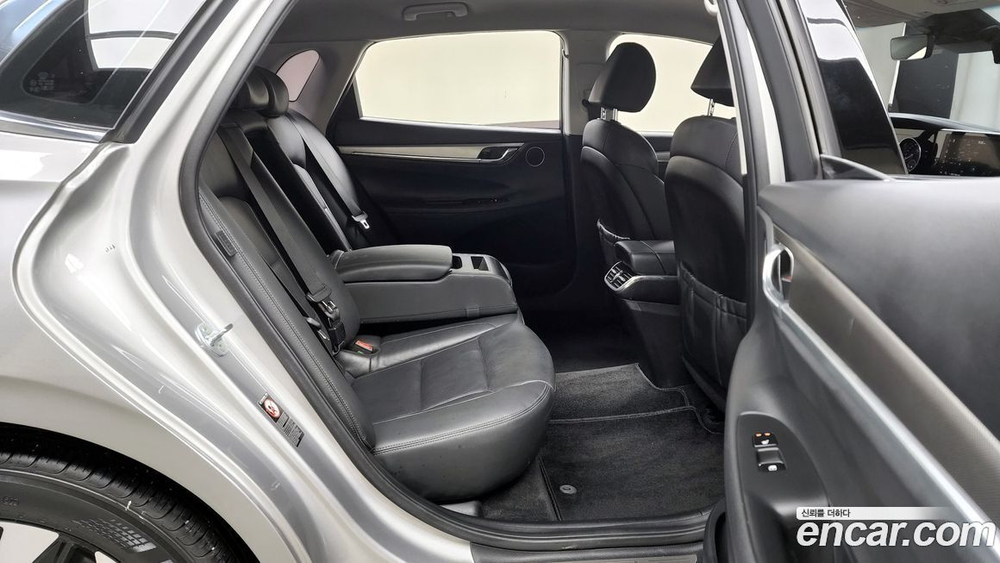 Hyundai The New Grandeur (Azera) IG Hybrid Premium Choice (02.2021)