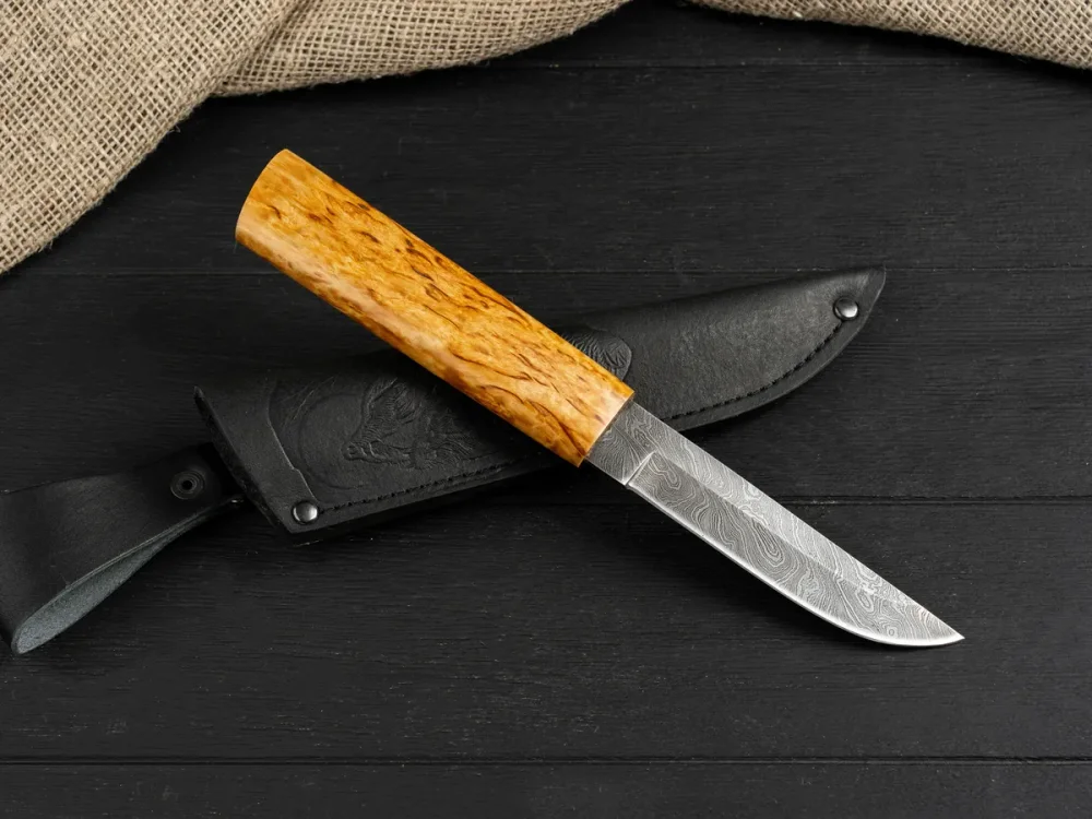 Нож Ханты-Манси, дамасская сталь, рукоять карельская берёза