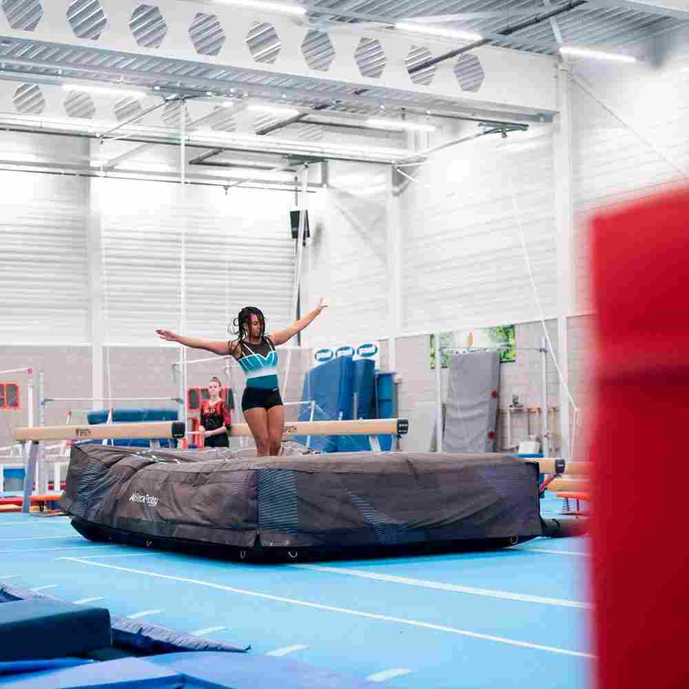 Надувная подушка «JumpPit» для гимнастики и батутных центров, 7×5×1 м