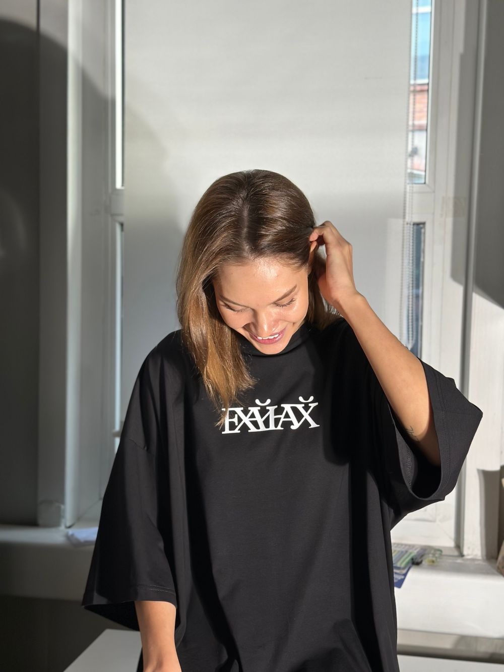 Футболка оверсайз(унисекс) «ЕХАЙНАХУЙ» Футболка оверсайз(унисекс) «ЕХАЙНАХУЙ»