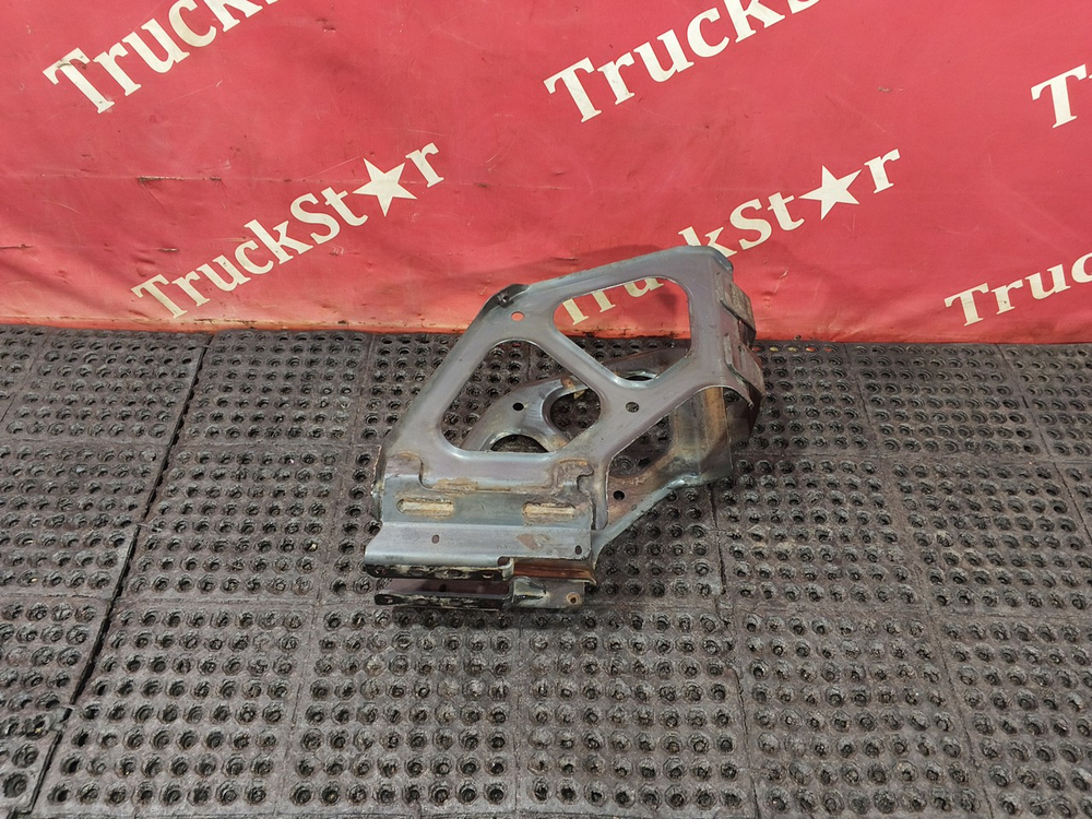 Кронштейн бака AdBlue 2019г.