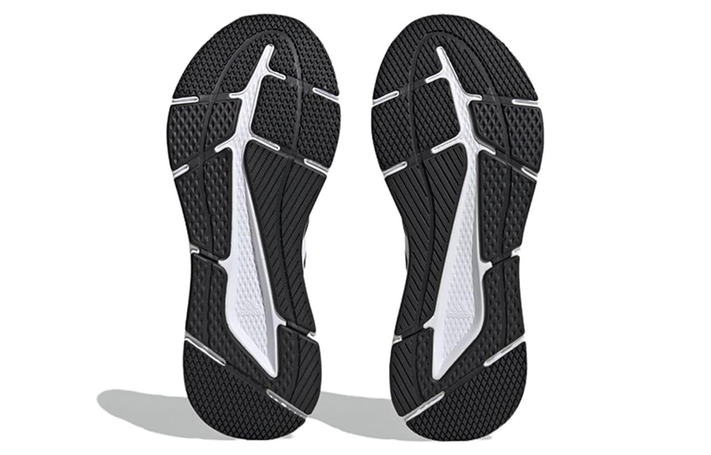 Кроссовки Adidas Questar