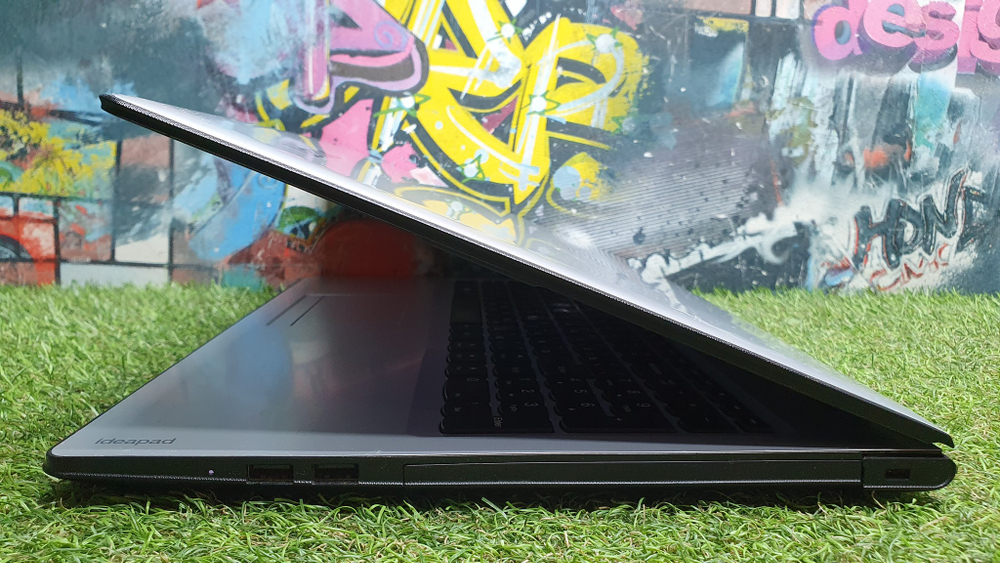 Ноутбук Lenovo i3-6/8 Gb